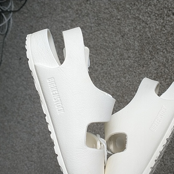 Birkenstock sandals , kids size 28 (8-8.5) - Picture 11 of 11